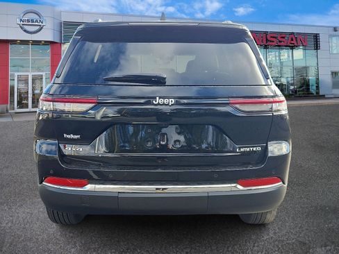 Used 2025 Jeep Grand Cherokee Limited w/ Trailer Tow Package image 5