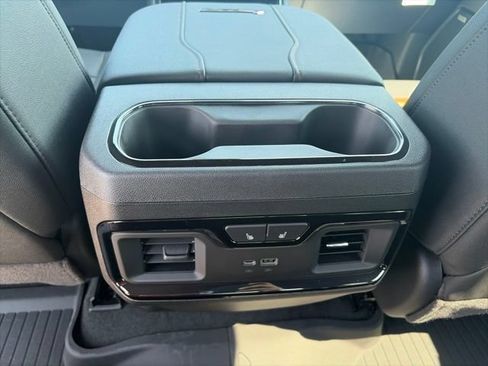 New 2026 GMC Sierra 2500 AT4 w/ AT4 Premium Plus Package AWD/4WD image 13