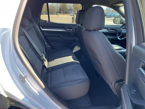 Used 2025 GMC Terrain Elevation image 28