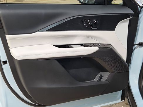 New 2026 Cadillac Lyriq Sport w/ LPO, Floor Liner Package AWD/4WD image 23