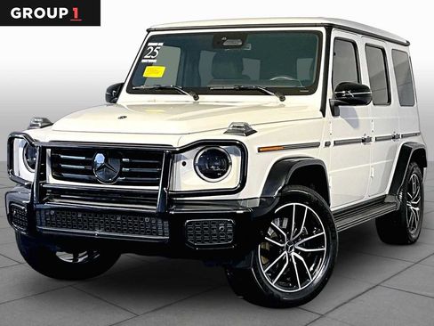 Used 2025 Mercedes-Benz G 550 image 1