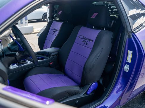 Used 2023 Dodge Challenger R/T w/ Blacktop Package RWD image 13