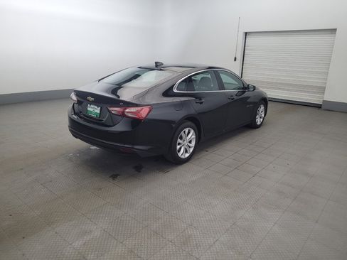 Used 2022 Chevrolet Malibu LT FWD image 9