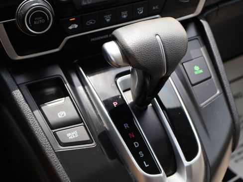Used 2018 Honda CR-V LX image 12