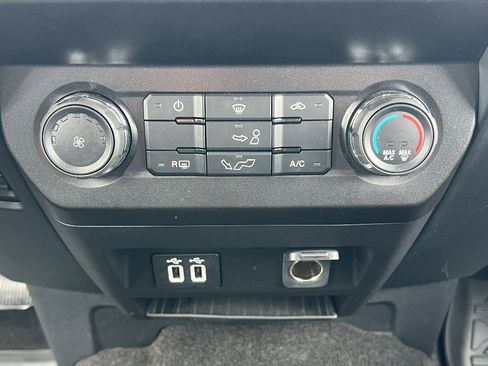 Certified 2019 Ford F150 XL w/ Equipment Group 101A Mid AWD/4WD image 23