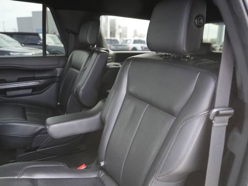 Used 2020 Ford Expedition Max XLT w/ Equipment Group 202A image 14
