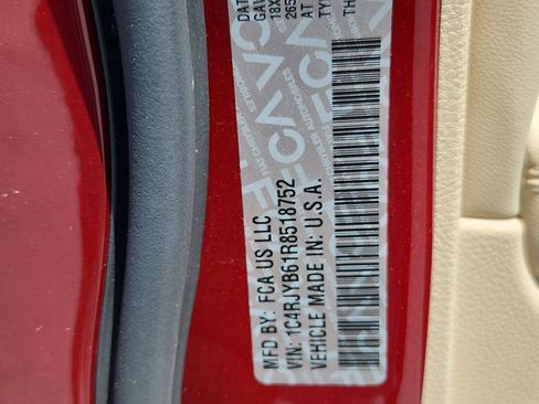 Used 2024 Jeep Grand Cherokee Limited 4xe AWD/4WD image 17