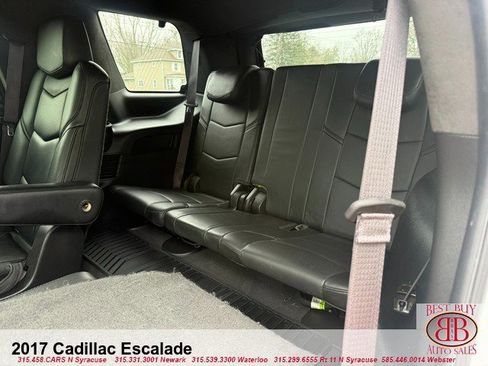 Used 2017 Cadillac Escalade Platinum AWD/4WD image 12