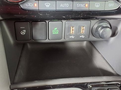 New 2025 Mitsubishi Eclipse Cross SEL image 22