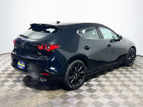 New 2026 MAZDA MAZDA3 Hatchback w/Premium Plus Pkg image 7