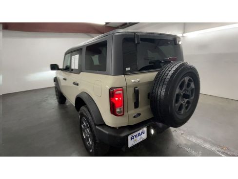 Used 2025 Ford Bronco Big Bend image 7