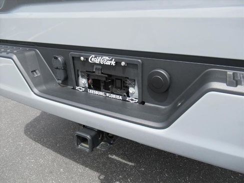 Used 2024 GMC Sierra 1500 Elevation image 31