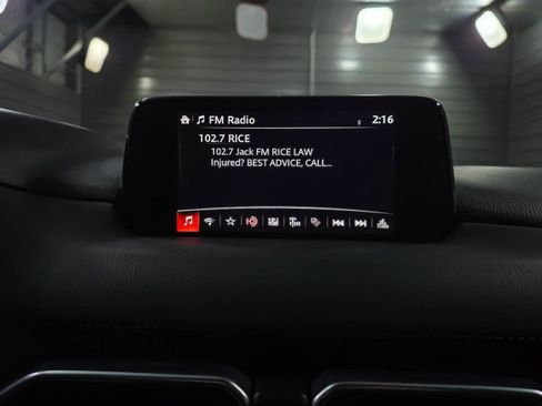 Used 2019 MAZDA CX-5 Touring image 25