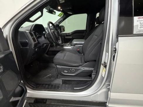 Used 2018 Ford F150 XLT w/ Equipment Group 302A Luxury AWD/4WD image 13