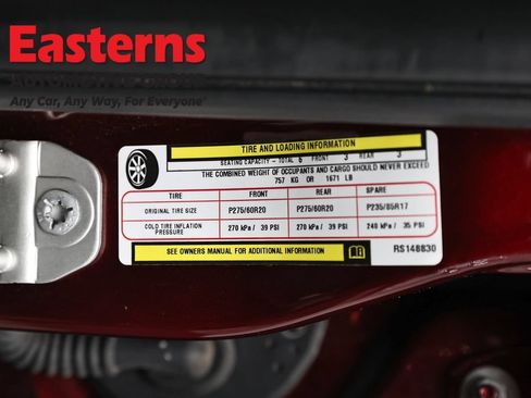 Used 2024 RAM 1500 Classic SLT AWD/4WD image 32
