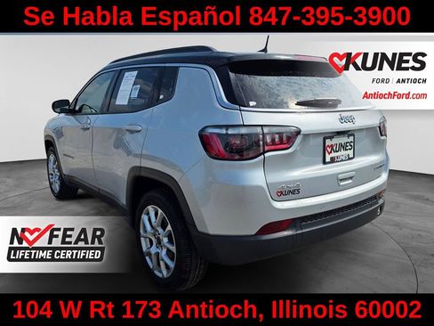 Used 2025 Jeep Compass Limited AWD/4WD image 7