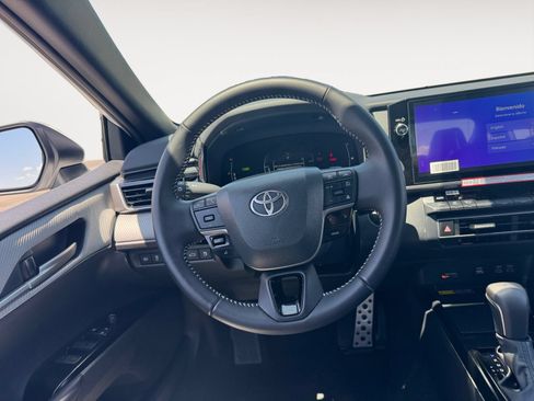 New 2026 Toyota Camry SE FWD image 12