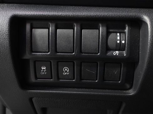 Used 2020 Subaru Forester w/ Alloy Wheel Package image 24