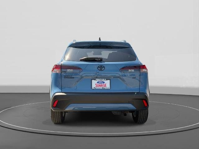 Used 2026 Toyota Corolla Cross LE w/ Moonroof Package FWD image 6