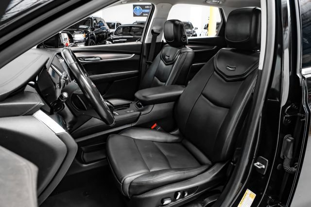 Used 2019 Cadillac XT5 Premium Luxury w/ Advanced Security Package FWD image 27