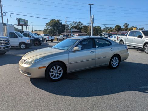Used 2002 Lexus ES 330 image 7