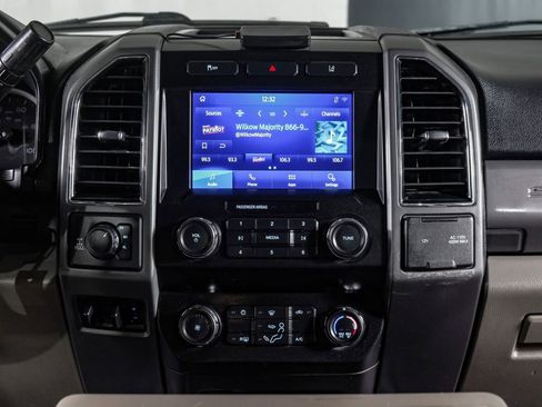 Used 2020 Ford F250 XLT image 23