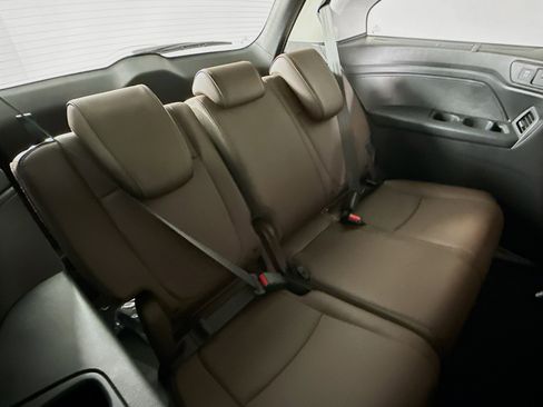 New 2026 Honda Odyssey Touring image 36