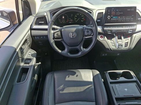 Used 2025 Honda Odyssey EX-L image 12