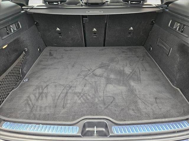 Used 2023 Mercedes-Benz GLC 300 image 6