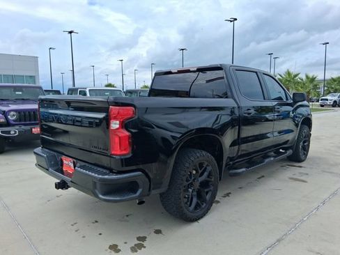 Used 2022 Chevrolet Silverado 1500 Custom w/ LPO, Dark Essentials Package RWD image 7