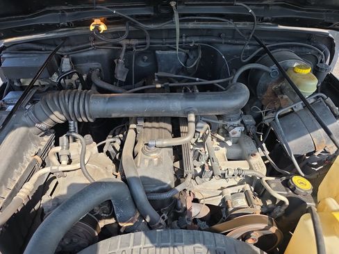 Used 1997 Jeep Wrangler Sport AWD/4WD image 23