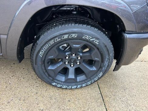 New 2026 RAM 1500 Big Horn AWD/4WD image 24