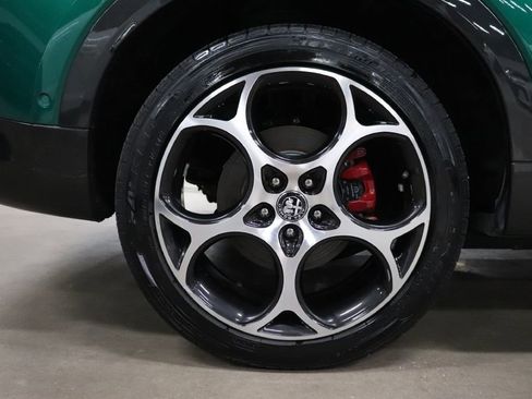 Used 2024 Alfa Romeo Tonale Veloce w/ Active Assist Package image 35