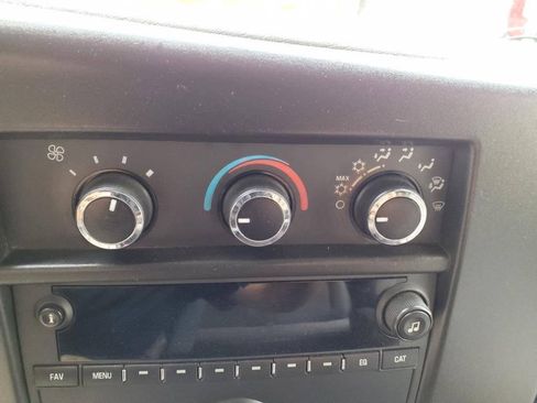 Used 2019 Chevrolet Express 3500 LT w/ LT Preferred Equipment Group RWD image 17