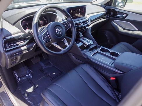 Certified 2025 Acura MDX FWD image 11