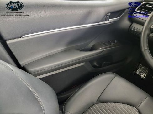 Used 2024 Toyota Camry SE w/ Convenience Package FWD image 31