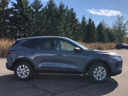 New 2026 Ford Escape Active w/ Active Premium Tech Pack image 18