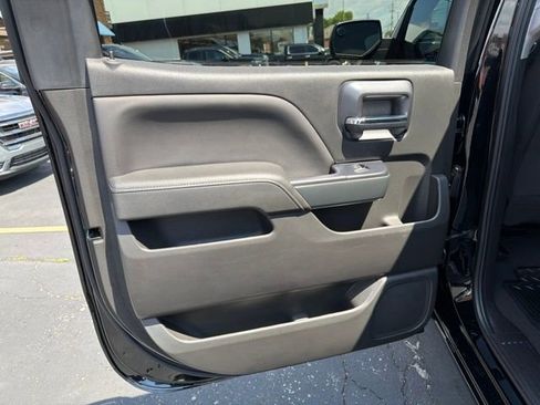 Used 2018 Chevrolet Silverado 1500 LT w/ All Star Edition AWD/4WD image 13