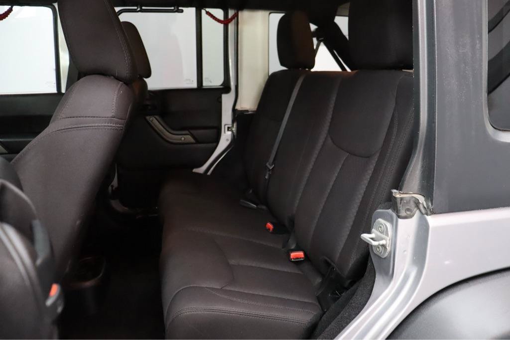 Used 2014 Jeep Wrangler Unlimited Sport w/ Quick Order Package 24S AWD/4WD image 8