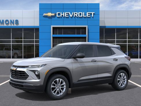 New 2026 Chevrolet TrailBlazer LS w/ LS Convenience Package FWD image 3