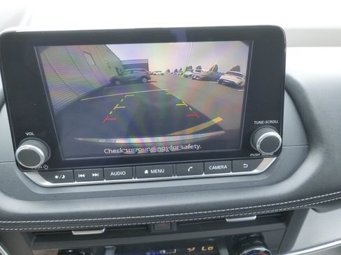 Certified 2023 Nissan Rogue SV AWD/4WD image 26