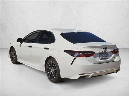 Used 2023 Toyota Camry SE w/ Audio Upgrade Package FWD image 8
