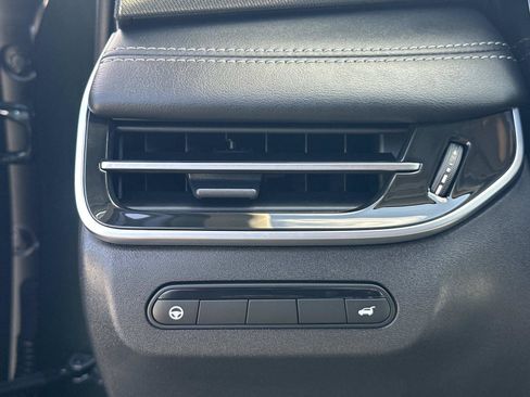 Used 2026 INFINITI QX60 Luxe w/ Cargo Package AWD/4WD image 25
