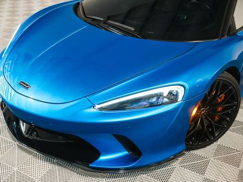 Used 2022 McLaren GT RWD image 12