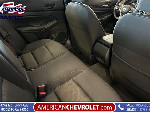 Used 2025 Nissan Altima 2.5 SV FWD image 19