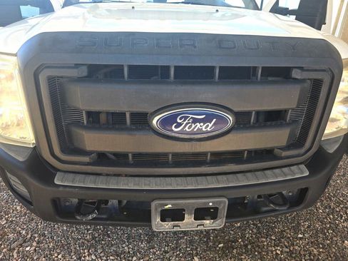 Used 2015 Ford F350 XL w/ Trailer Tow Package image 38
