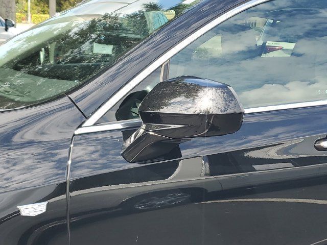 Certified 2023 Cadillac XT4 Luxury FWD image 12