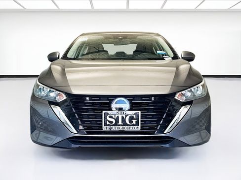 Used 2024 Nissan Sentra S FWD image 2