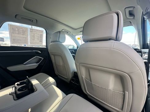 Used 2023 Audi Q3 2.0T Premium Plus w/ Premium Plus Package image 28