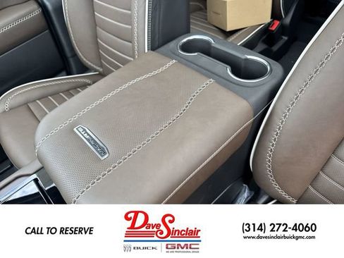 New 2026 GMC Yukon Denali Ultimate AWD/4WD image 21